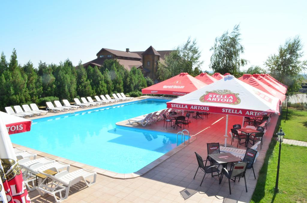 Panska Hata Hotel Nyzhnya Khortytsya Bagian luar foto