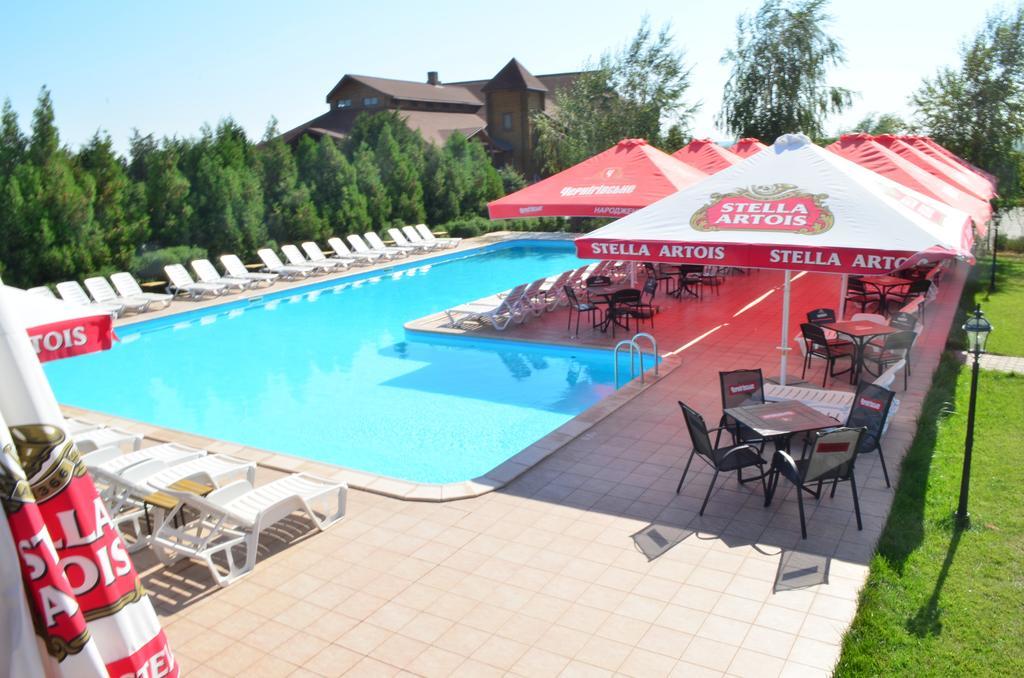 Panska Hata Hotel Nyzhnya Khortytsya Bagian luar foto
