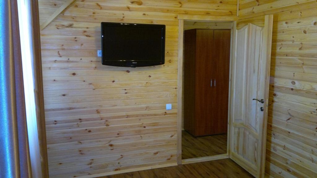 Panska Hata Hotel Nyzhnya Khortytsya Ruang foto