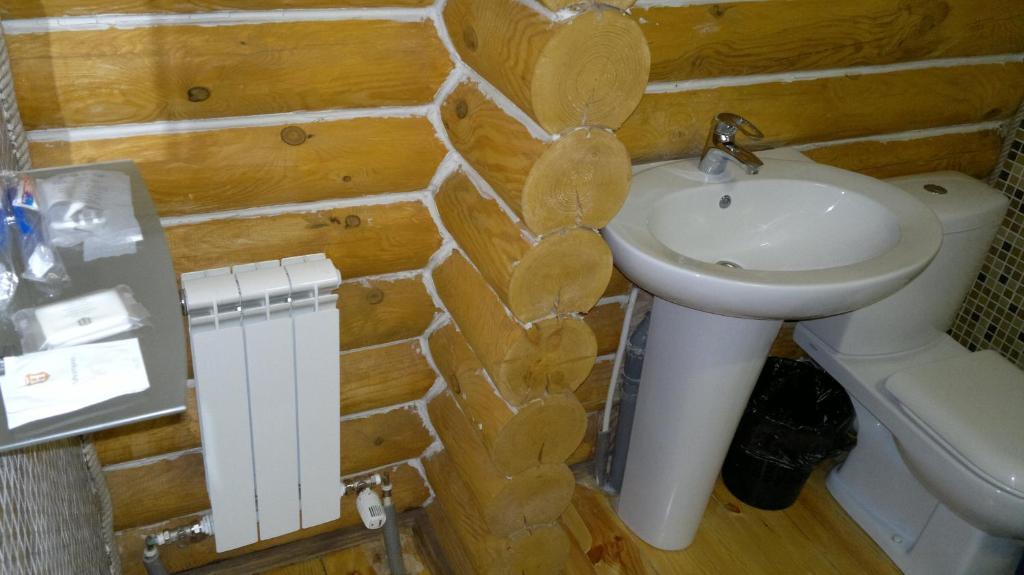 Panska Hata Hotel Nyzhnya Khortytsya Ruang foto