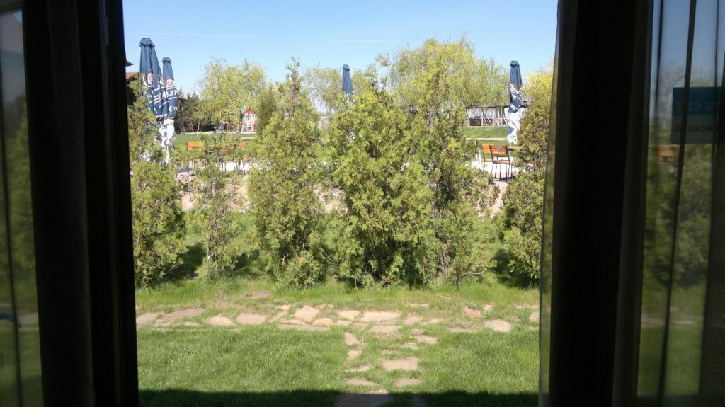 Panska Hata Hotel Nyzhnya Khortytsya Ruang foto