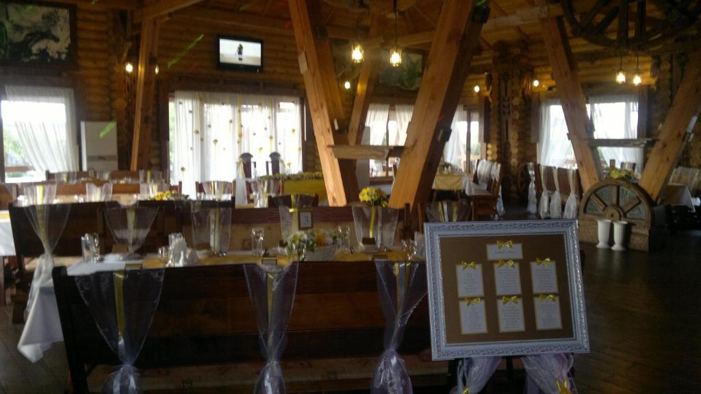 Panska Hata Hotel Nyzhnya Khortytsya Bagian luar foto