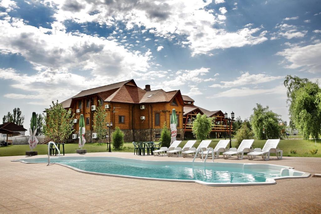 Panska Hata Hotel Nyzhnya Khortytsya Bagian luar foto